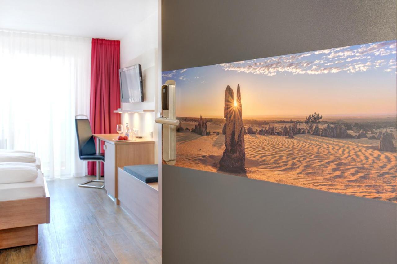 Ambassador Thecontinents Hotel คาร์ลสรูเฮอ ภายนอก รูปภาพ