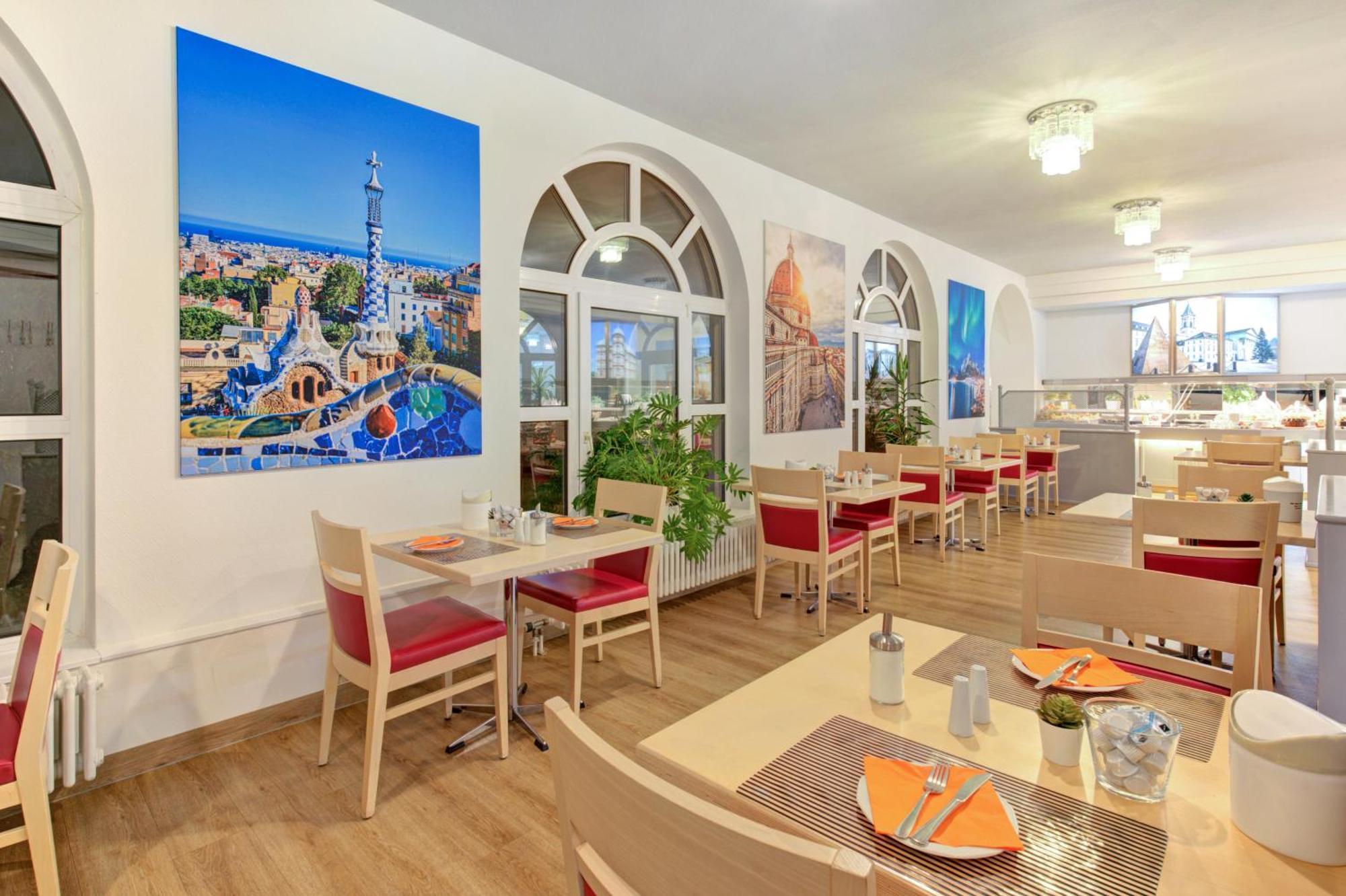 Ambassador Thecontinents Hotel คาร์ลสรูเฮอ ภายนอก รูปภาพ