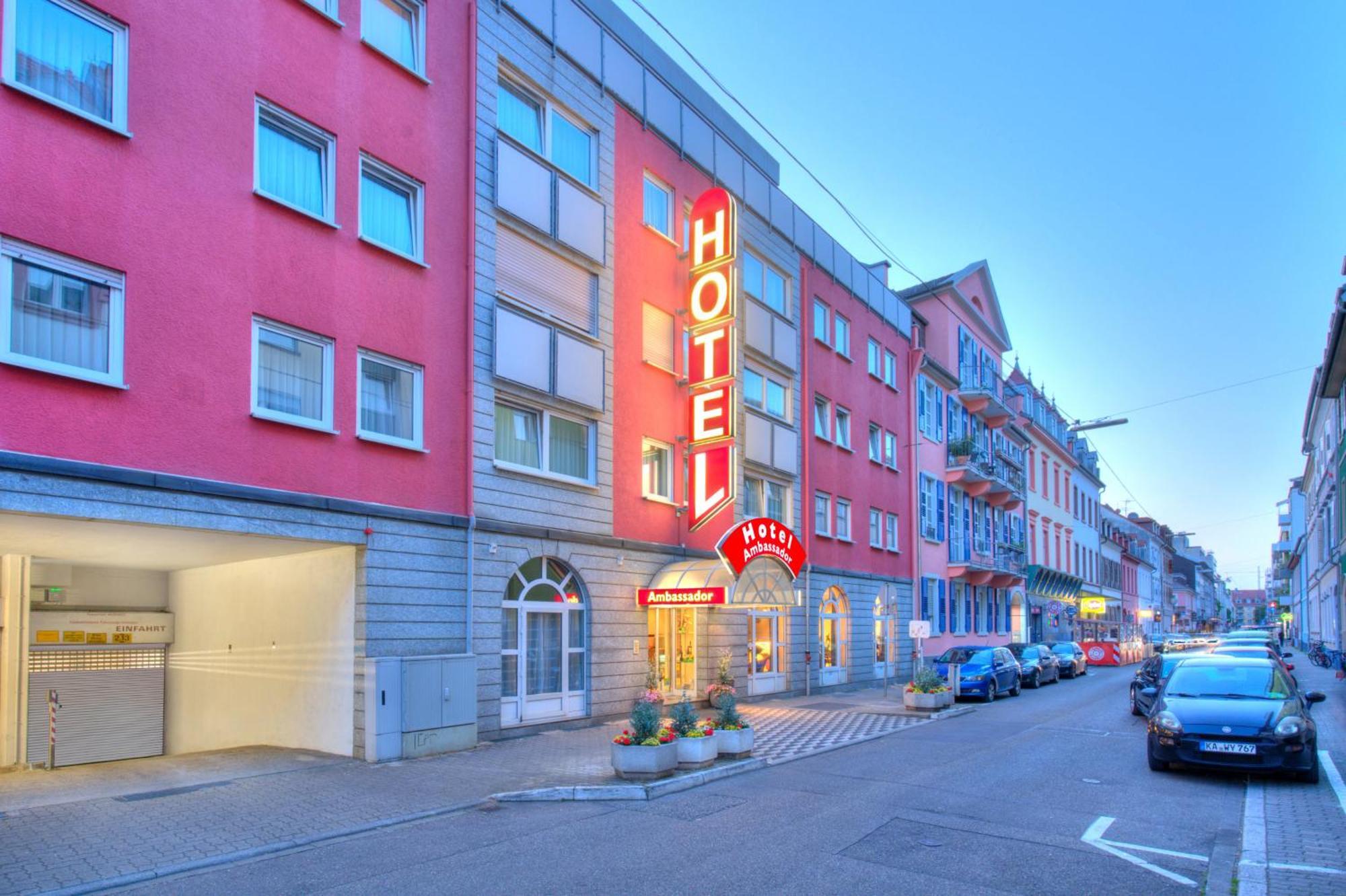 Ambassador Thecontinents Hotel คาร์ลสรูเฮอ ภายนอก รูปภาพ